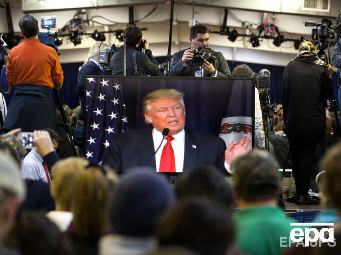 Полмиллиона человек высказались за запрет Трампу въезжать в Великобританию