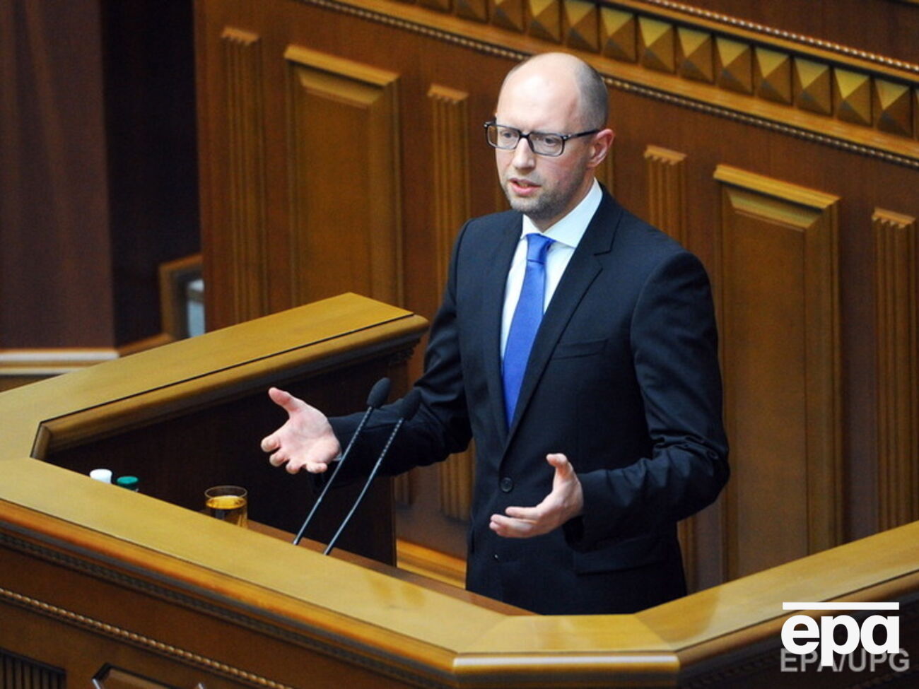 Яценюк отчитается с трибуны Верховной Рады