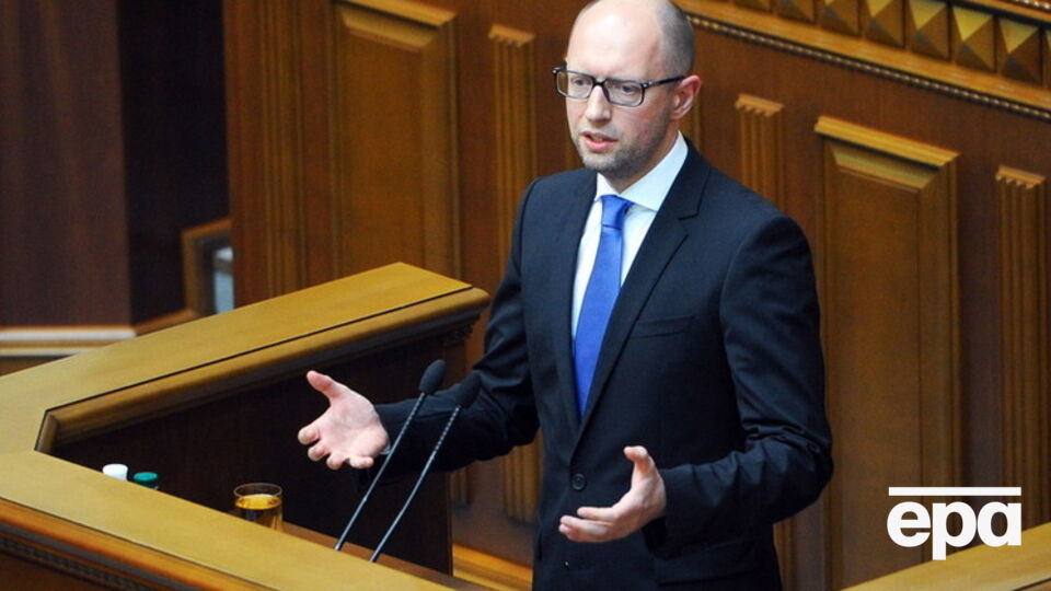 Яценюк отчитается с трибуны Верховной Рады