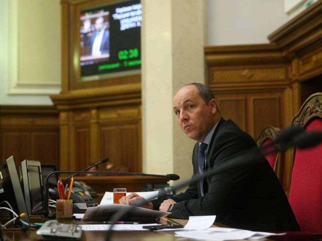 Парубий связал прекращение сегодняшней работы Рады с потасовкой