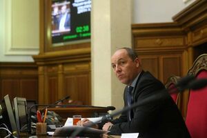 Парубий связал прекращение сегодняшней работы Рады с потасовкой