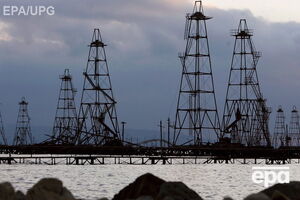 Нефть продолжает стремительно дешеветь