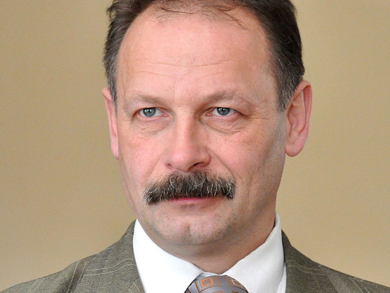 Барна пропустит следующие пять заседаний ВР