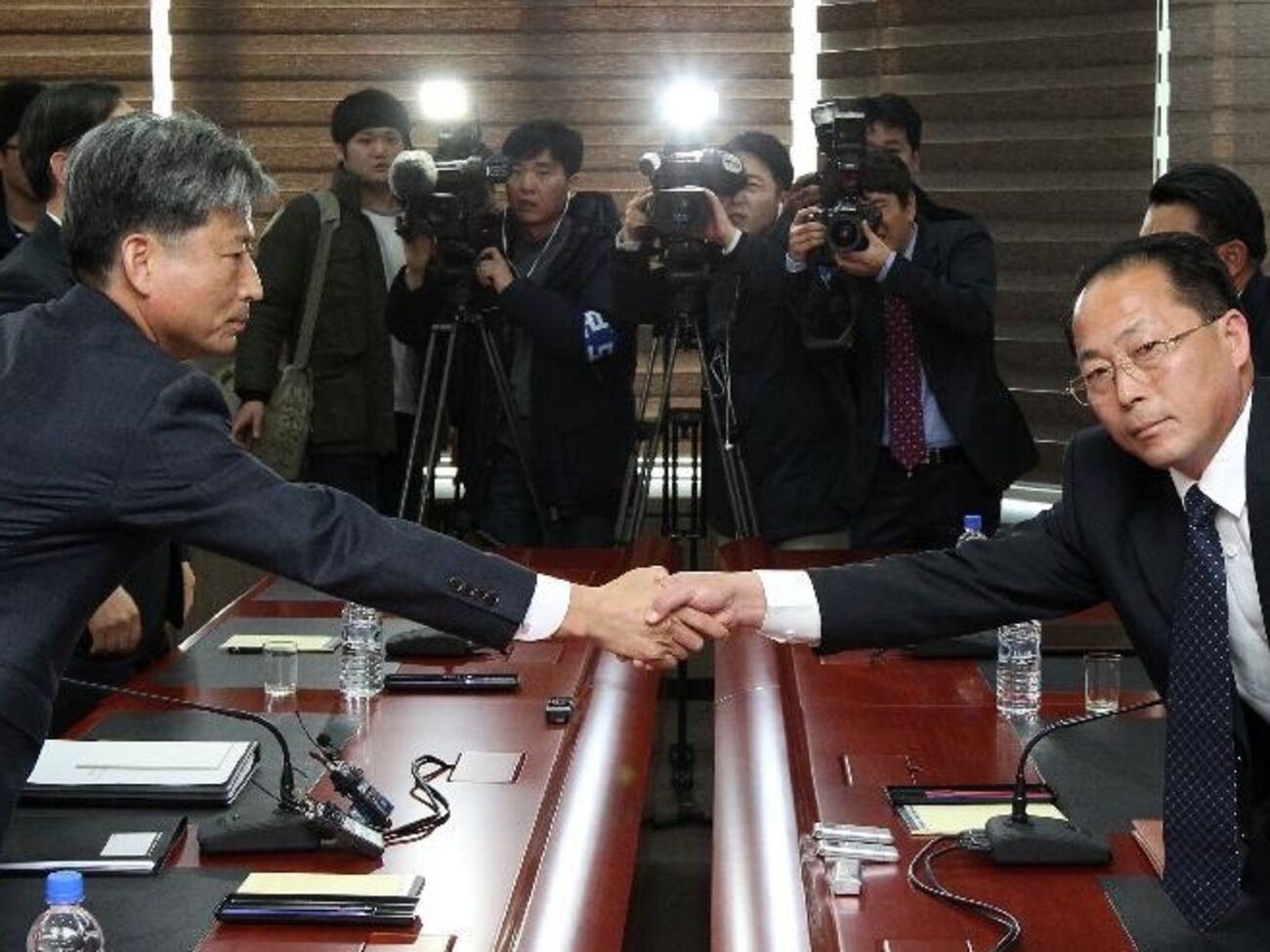 КНДР и Южная Корея возобновили диалог ради воссоединения семей