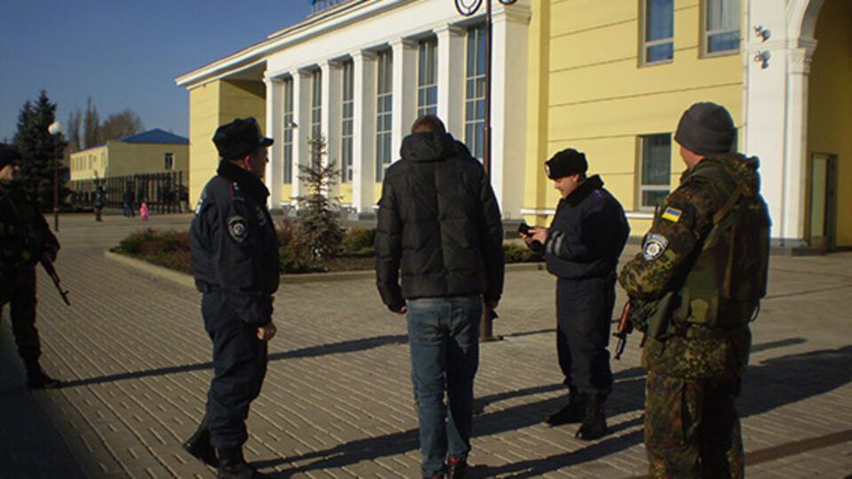Задержанный работал железнодорожником в Славянске