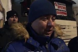 В России дальнобойщики, протестующие против внедрения системы "Платон", требуют провести референдум по этому вопросу