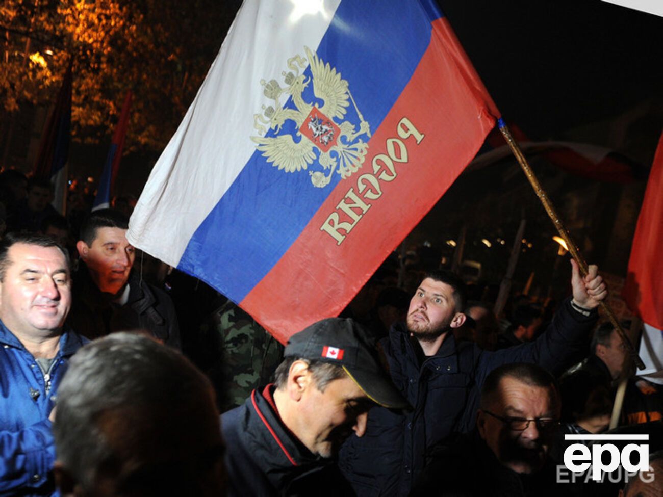 В Черногории пророссийские силы провели митинг против вступления в НАТО