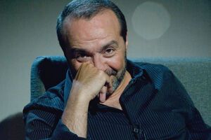 Шендерович: Выпьем разом за все свободы, в Конституции упомянутые. Молча, не чокаясь