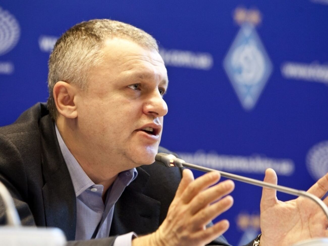 Суркис просит Курченко продать или подарить "Металлист"