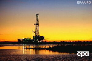 "Черноморнефтегазу" помешали транспортировать буровые установки в воды РФ