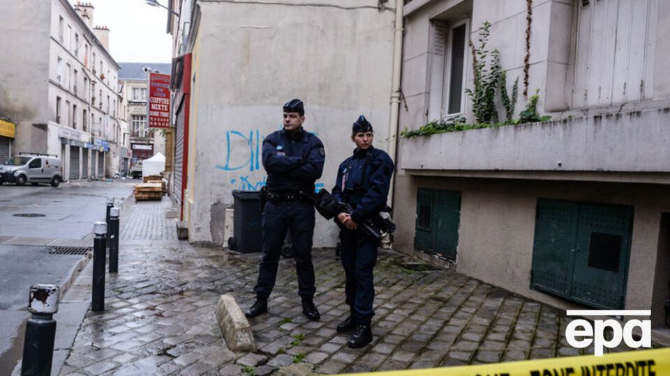 Полиция разыскивает нападавшего