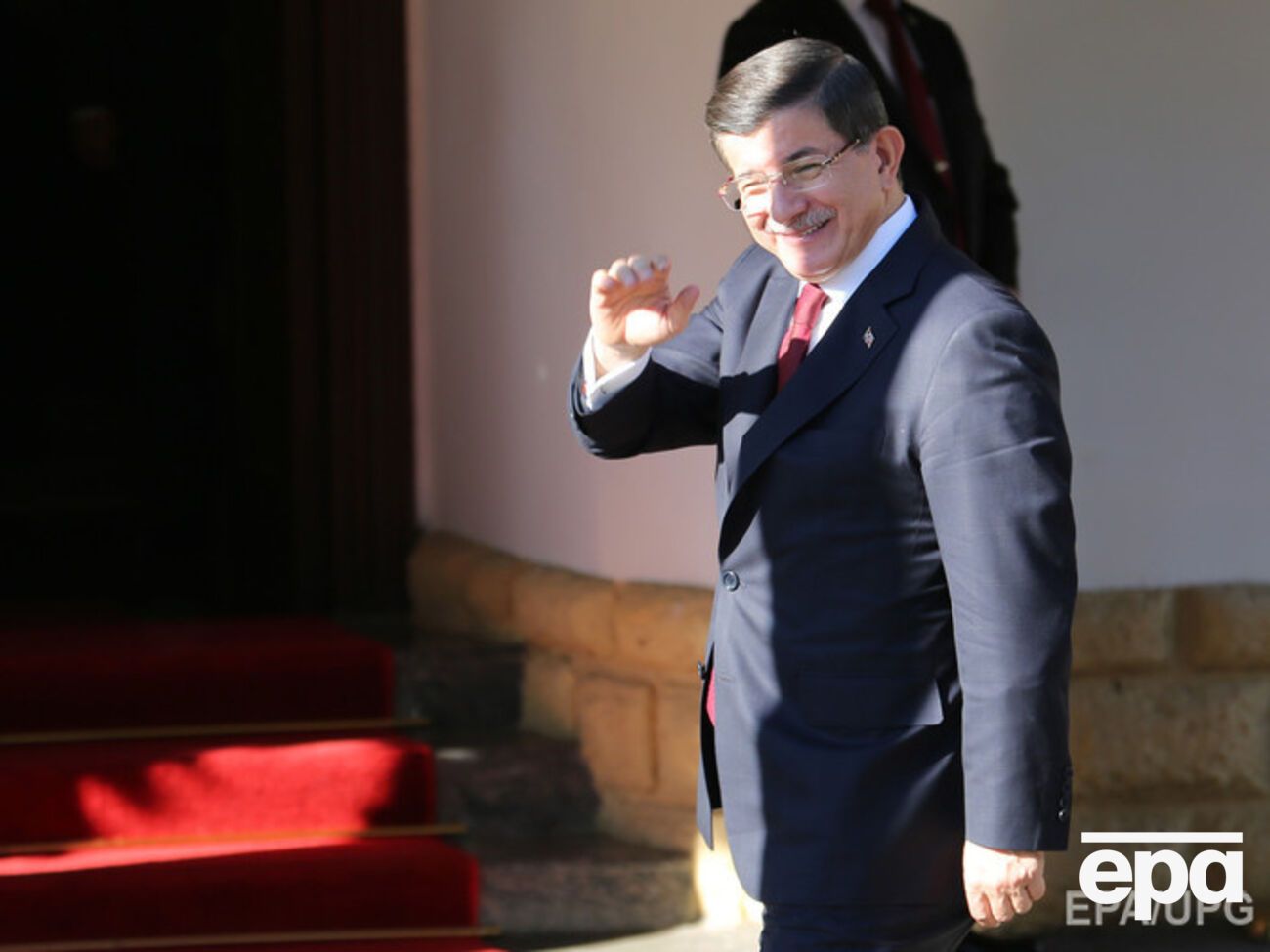 Давутоглу надеется на выполнение обязательств РФ по контракту