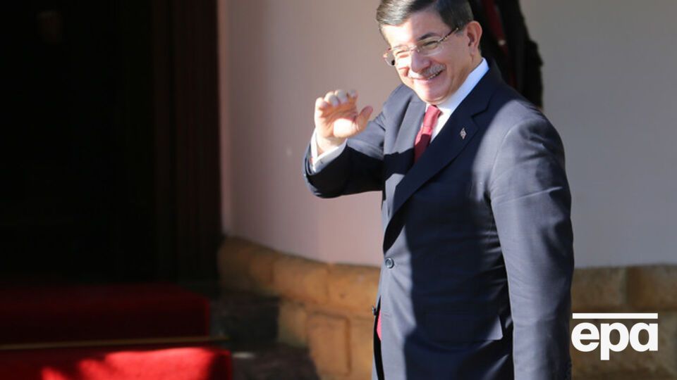 Давутоглу надеется на выполнение обязательств РФ по контракту