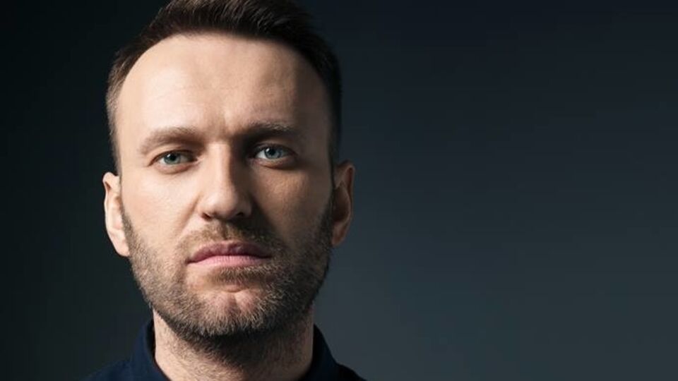 Навальный обещает новые разоблачения