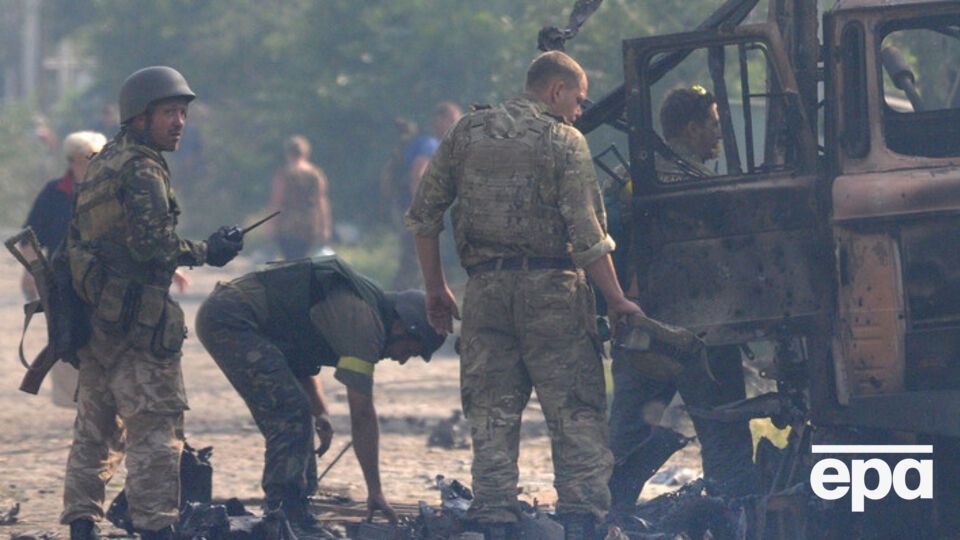 С обеих сторон конфликта в военных действиях на Донбассе участвует около 100 белорусов