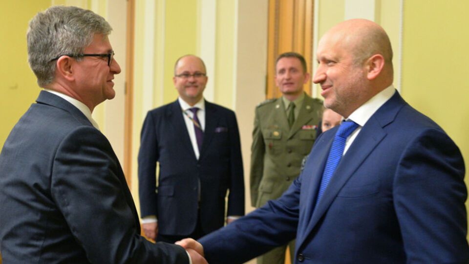 Турчинов встретился с главой Бюро национальной безопасности Польши