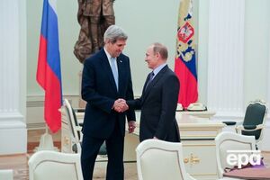 Госсекретарь Джон Керри (слева) с российским президентом Владимиром Путиным. Москва, 15 декабря 2015 года