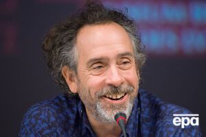 СМИ утверждают, что Бертон и Грин страстно целовались