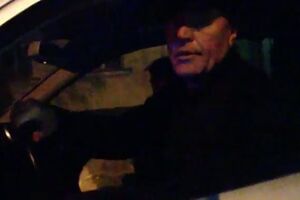 За рулем неправильно припаркованной машины оказался экс-мэр Ужгорода