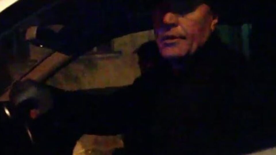 За рулем неправильно припаркованной машины оказался экс-мэр Ужгорода