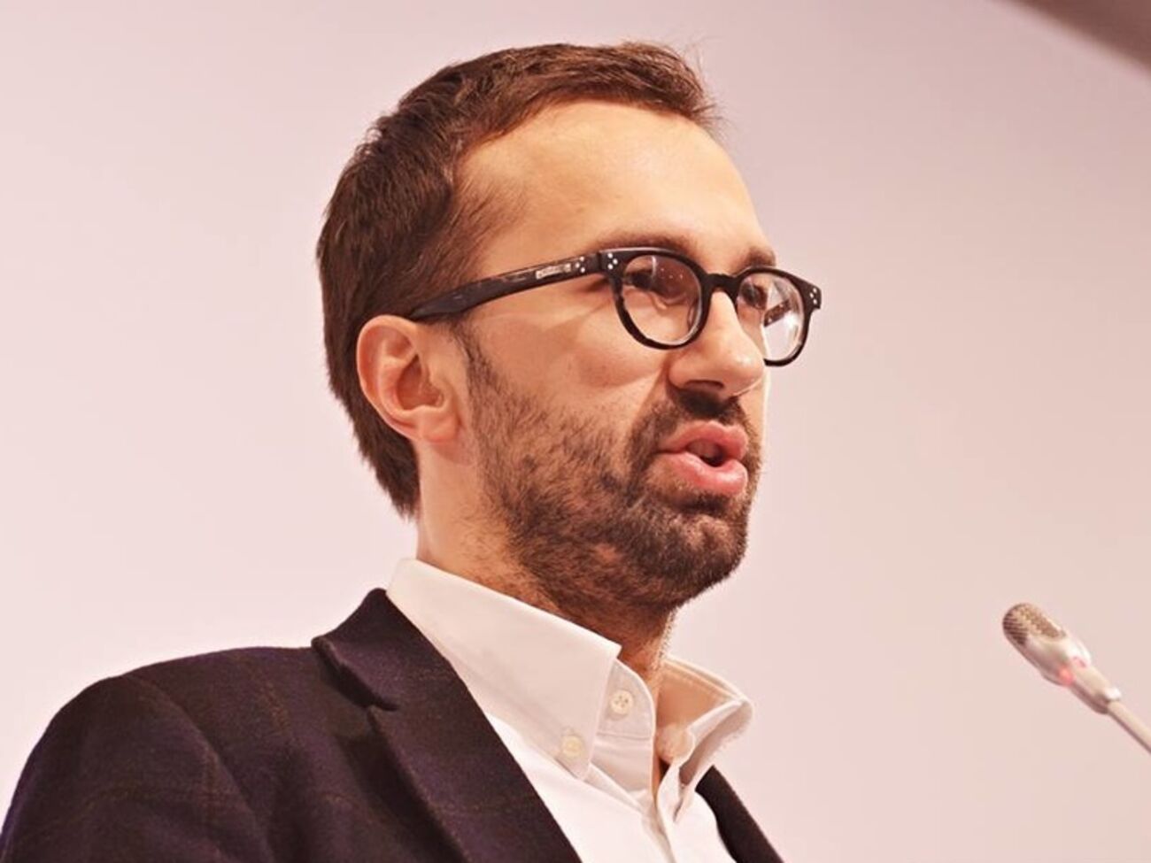 Лещенко: О 12 миллионах долларов, которые Авакову дал Григоришин, "министр-стаканометатель" не сказал ни слова