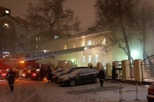 В Москве загорелось здание Таганского суда