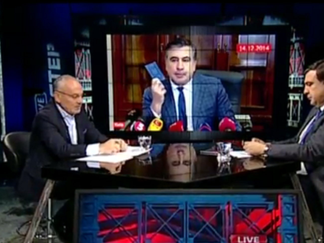 Саакашвили: У Яценюка проблемы не со мной, а с народом Украины