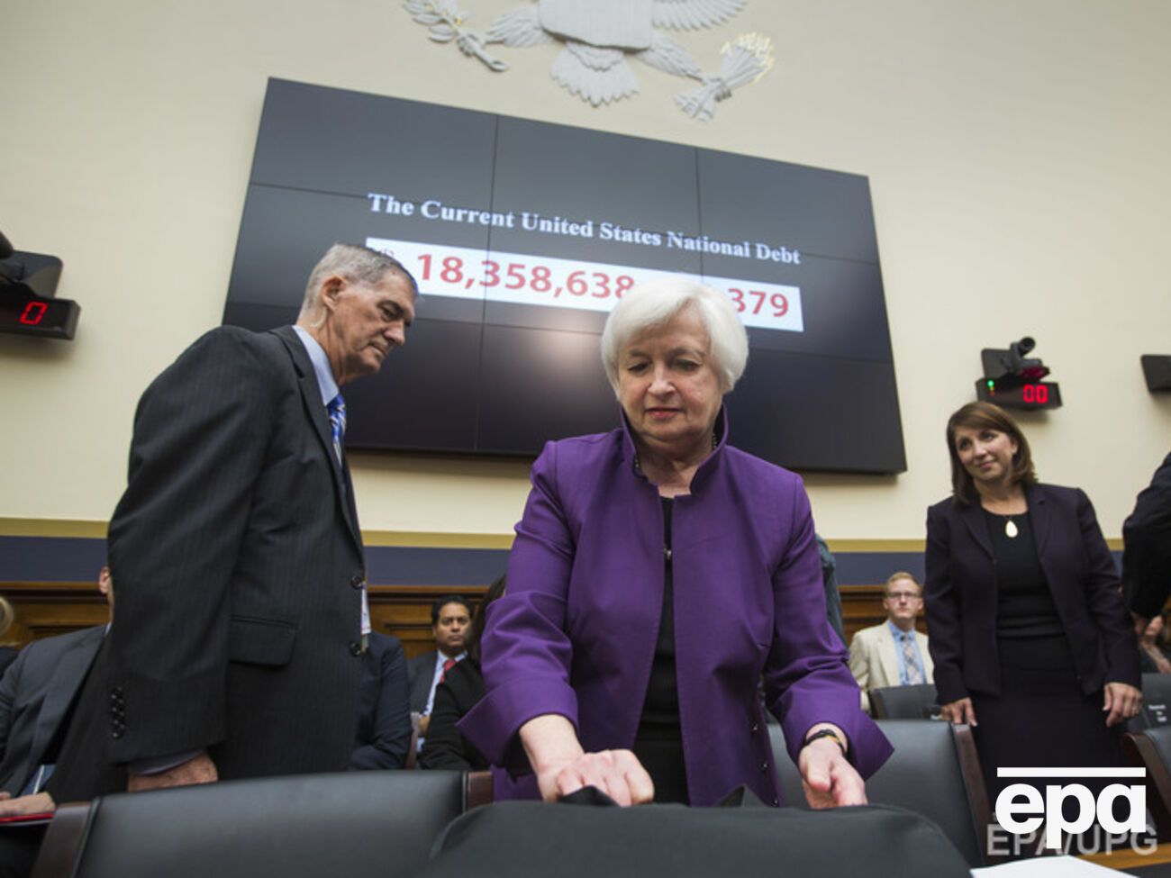 Решение о повышении ставки принято голосованием членов комитета ФРС