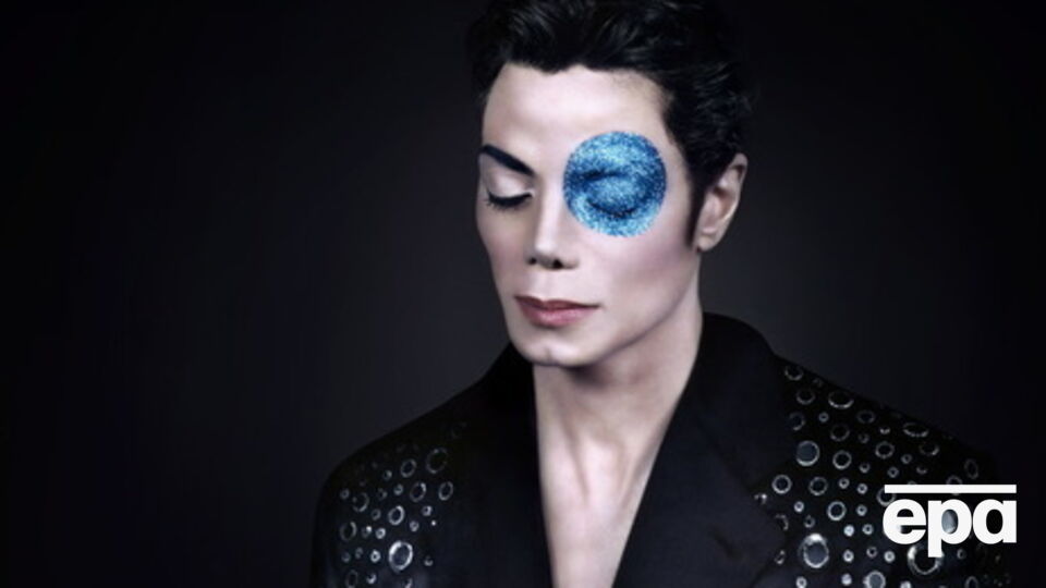 Альбом Thriller включен в Национальный реестр Библиотеки Конгресса США как “культурно и исторически значимая запись”