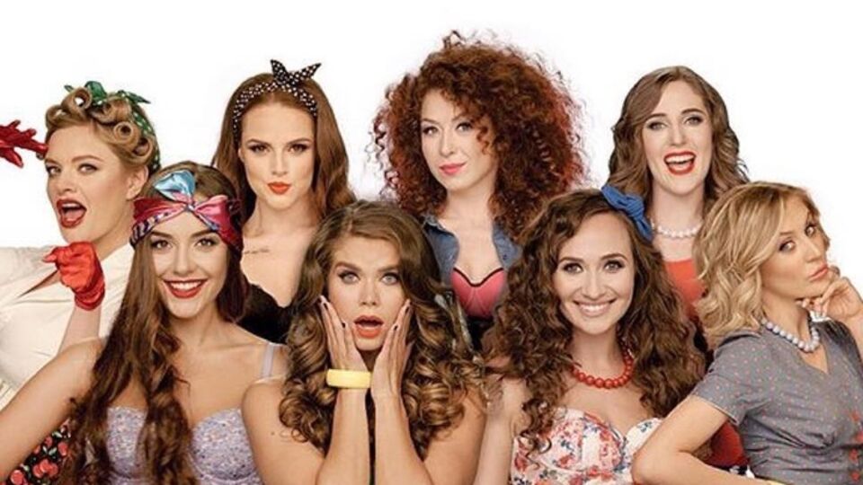 Рождественскую песню группа спела на русском и английском языках