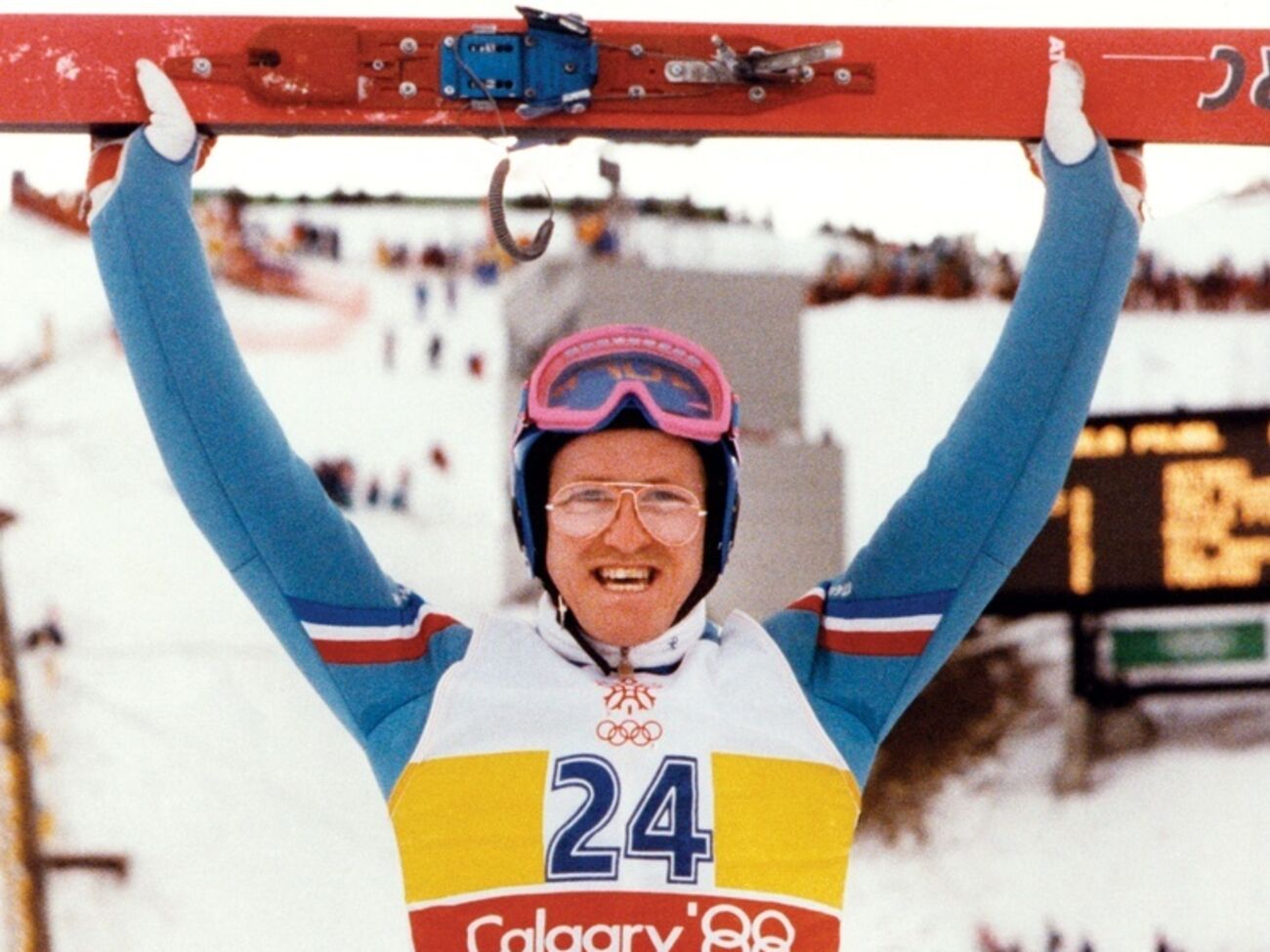 Лыжник Эдди Эдвардс прославился тем, что на всех чемпионатах занимал последние места