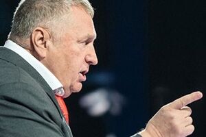 Жириновский: Так должны отстаивать свою позицию чиновники во всем мире