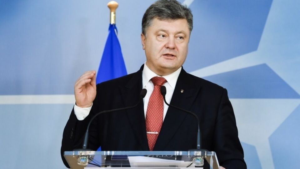 Порошенко и Столтенберг обсудили сотрудничество