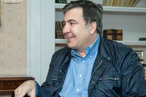Саакашвили передал "привет" Путину