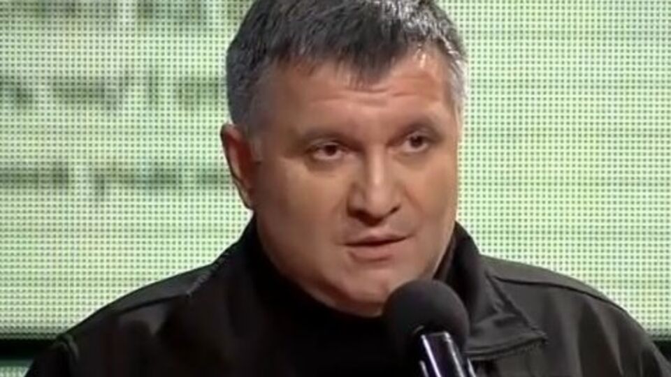 Аваков посулил развал коалиции, неприход транша МВФ и нефинансирование армии в случае своей отставки