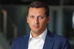Кирилл Шамалов, предполагаемый зять Путина, владеет около 20% акций компании "Сибур", которую оценивают в $13,4 млрд
