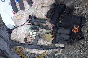 Оружие, найденное у задержанного