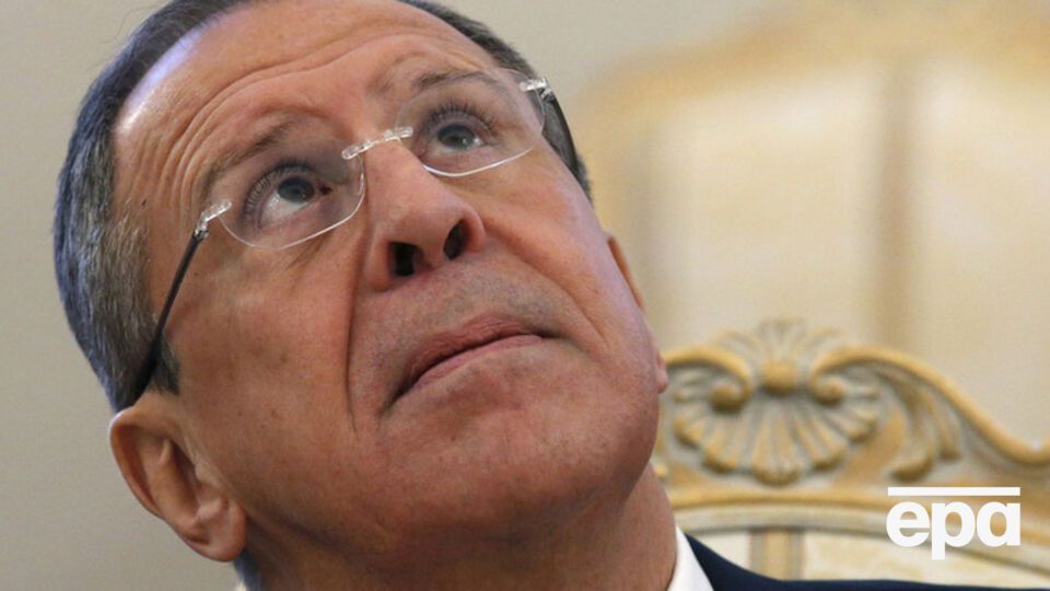 Лавров заявил, что Россия не поддержит отставку Асада