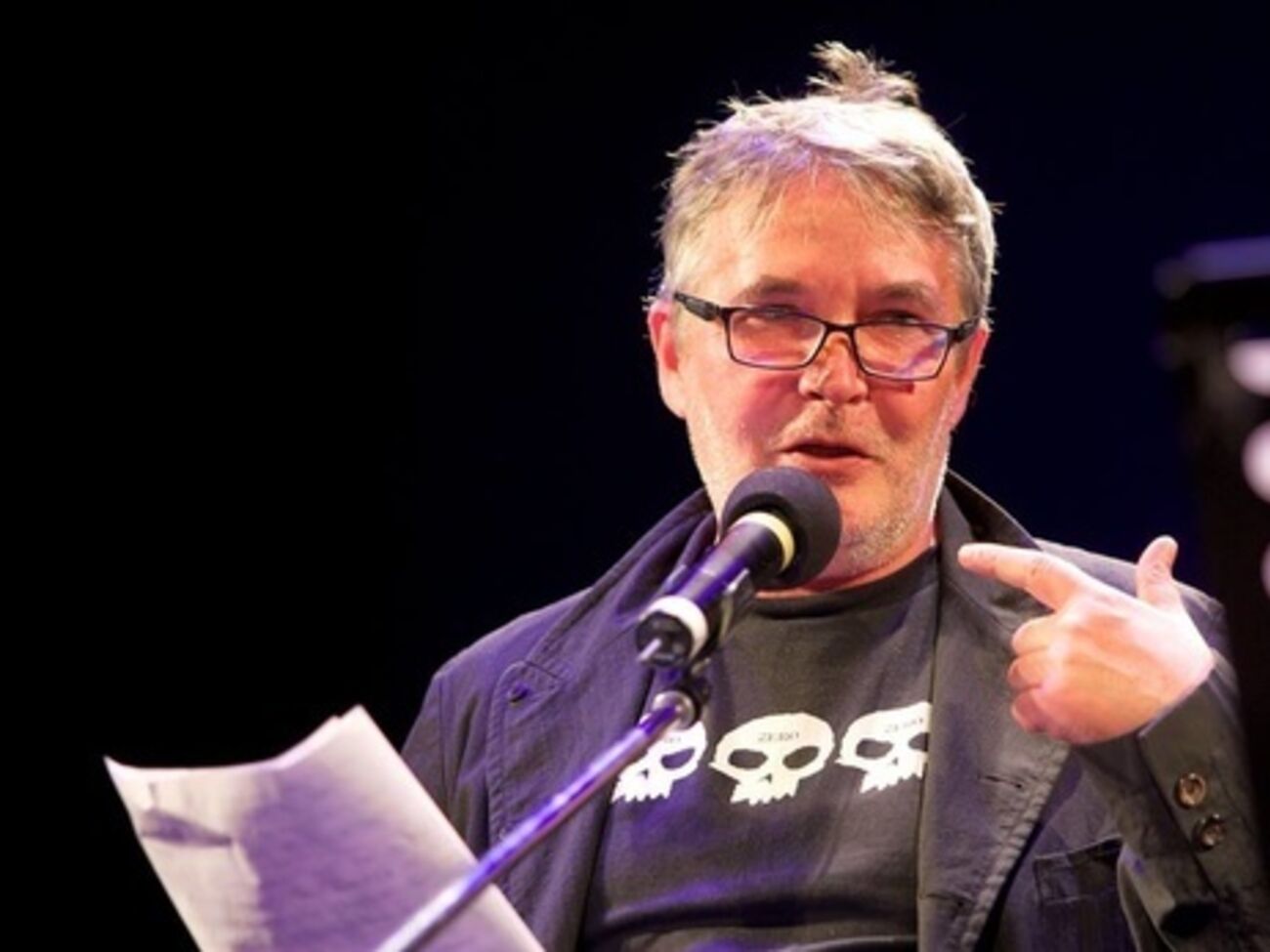 Орлуша:&nbsp;Вот, например, про Украину:&nbsp;Мы никогда не говорили, что мы туда не заходили, что там военных наших нет!&nbsp;Взорвался смехом интернет...