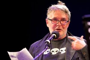 Орлуша: Вот, например, про Украину: Мы никогда не говорили, что мы туда не заходили, что там военных наших нет! Взорвался смехом интернет...