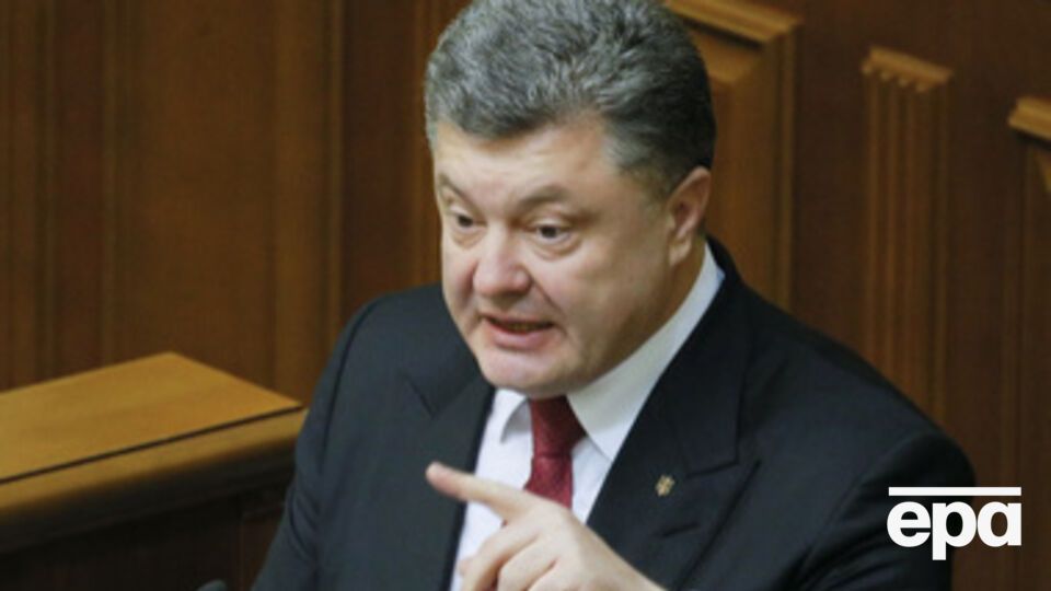 Порошенко наложил вето на закон о замене пожизненного заключения