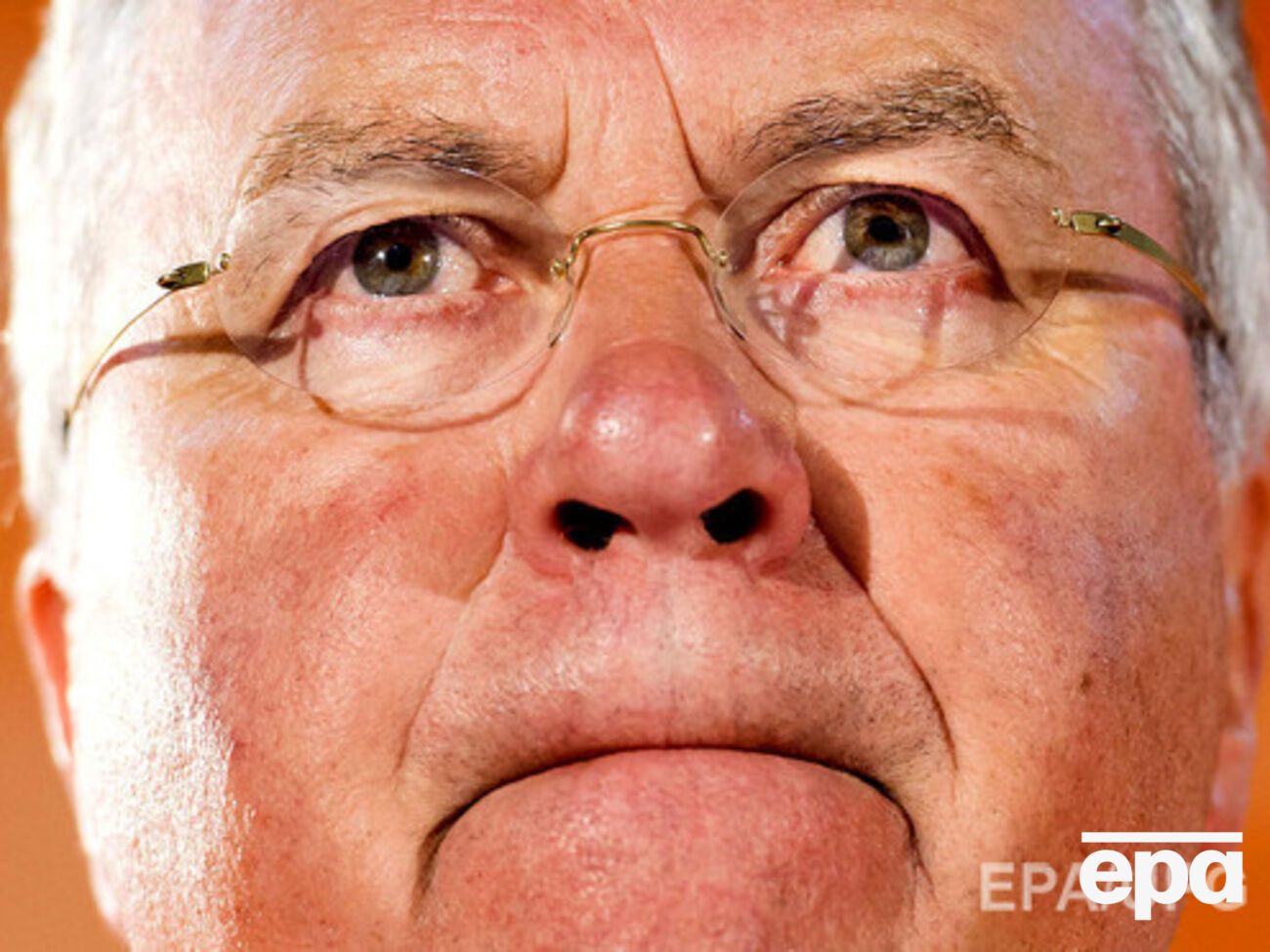 Хиддинк будет тренировать "Челси" до конца сезона