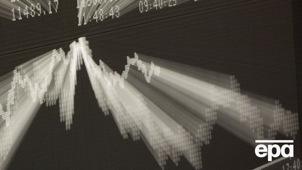 Всемирный банк ухудшил прогноз падения ВВП России из-за снижения цен на нефть