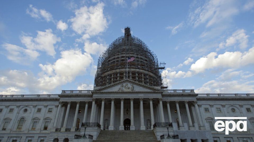 Американский Конгресс принял закон, позволяющий увеличить финпомощь Украине