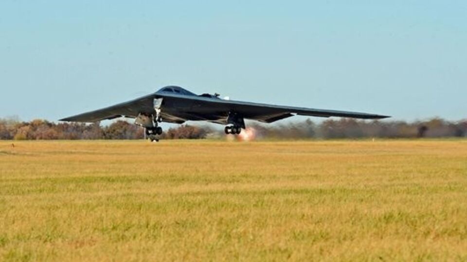 Американский военный самолет B-2 Spirit