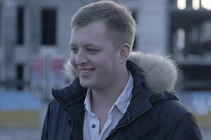 Власов подрался с лидером гражданского корпуса "Азов" в Херсоне и откусил ему ухо