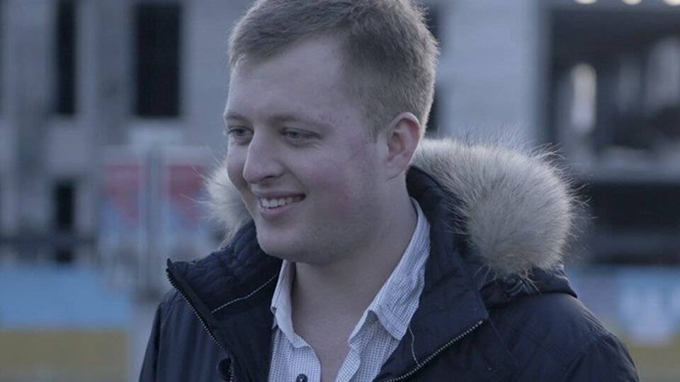 Власов подрался с лидером гражданского корпуса "Азов" в Херсоне и откусил ему ухо