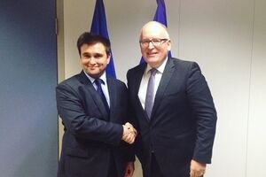 Климкин встретился с Тиммермансом