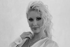 Бужинская стала единственной певицей, получившей в 2015 году звание народной артистки Украины