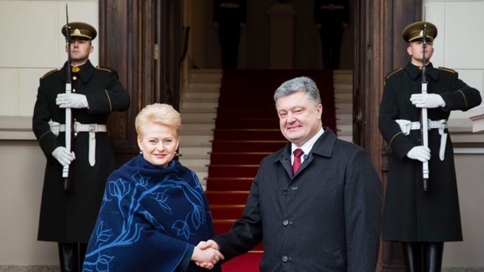 Грибаускайте на встрече с Порошенко поддержала Украину и высказалась за продолжение антироссийских санкций